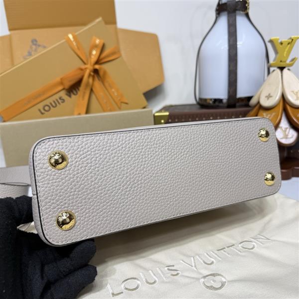 2026120164252906 820